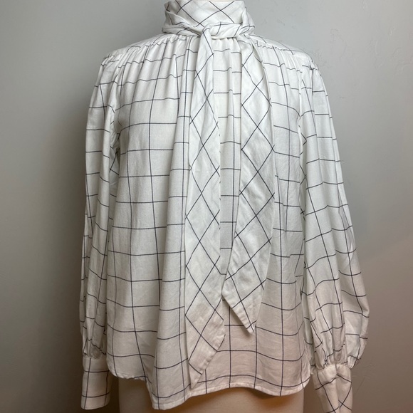 Joie Pitrel Blouse - Picture 5 of 15